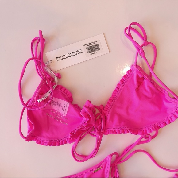 White fox bikini, sizzling hot pink in colour, never worn, brand new! 💕 - Picture 8 of 8